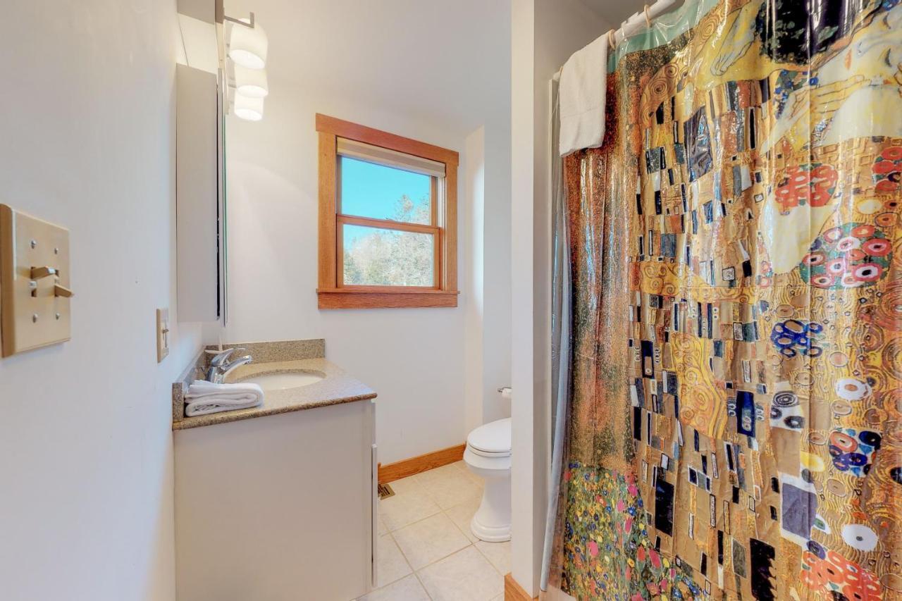 Serene Newagen House Southport Екстериор снимка