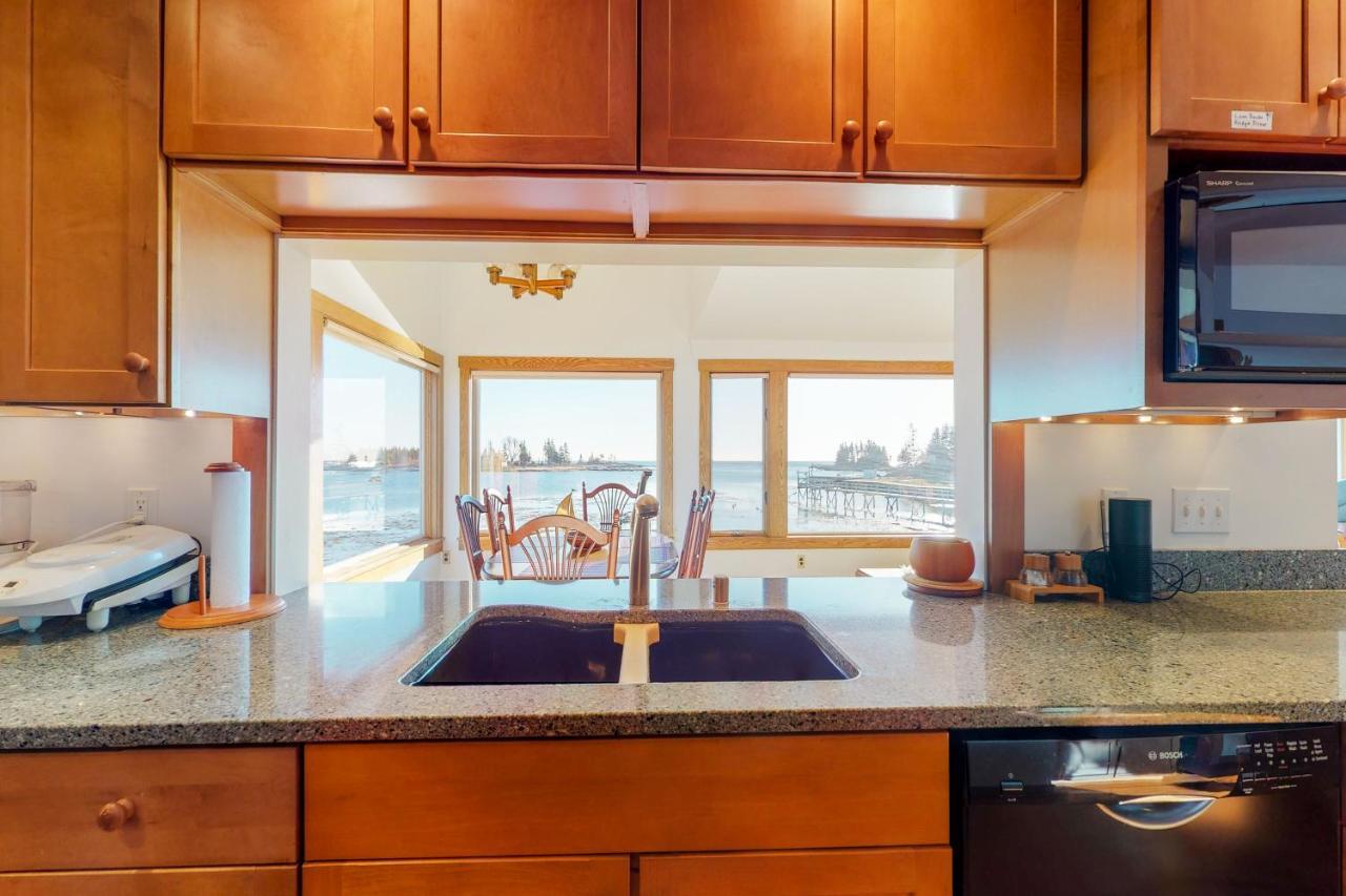Serene Newagen House Southport Екстериор снимка